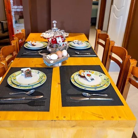 Holiday home With Pool & Private Parking