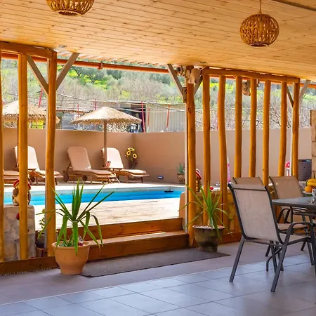 With Pool & Private Parking Holiday home Heraklion (Crete)