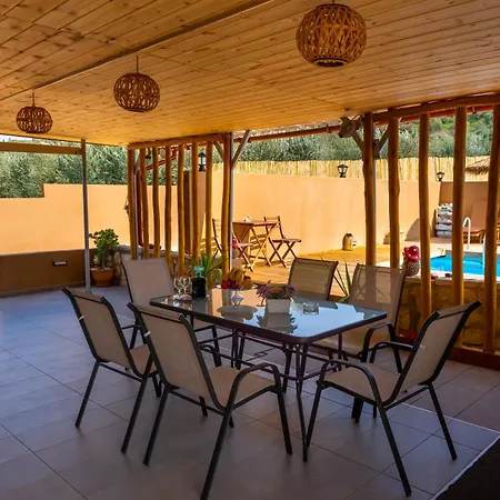 With Pool & Private Parking Heraklion (Crete)